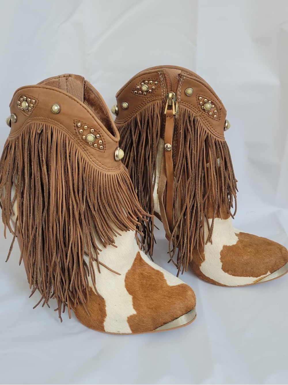 Sam Edelman Tan and White Fringe Cowhide Ankle Boots